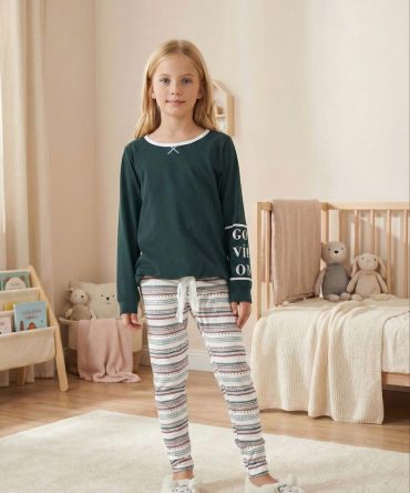 Домашний костюм Sevim (Zey Zey) на девочку (8580) узор. Есть подросток.