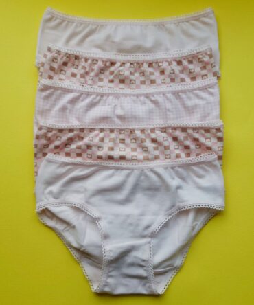 Трусы Sevim (Zey Zey) на девочку (5шт.) 7968 (сердце) есть подросток